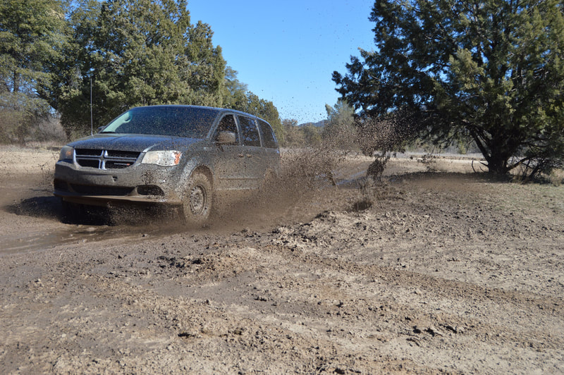 Journeys Off Road Dodge Grand Caravan Driving Through Mud Lifted 